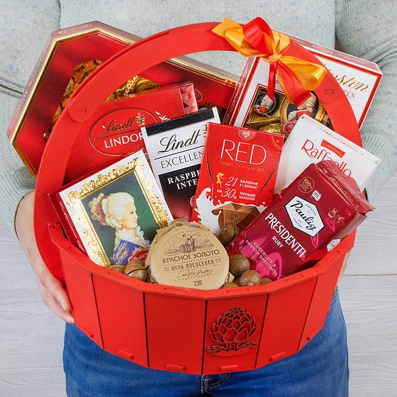 Подарочная №688